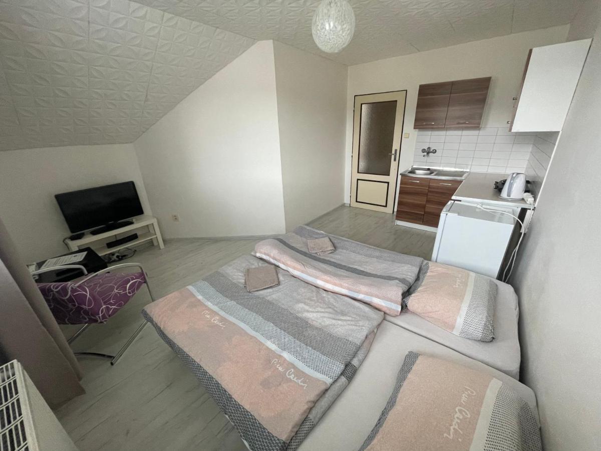 Penzion Ad0Lfovice Jeseník Buitenkant foto