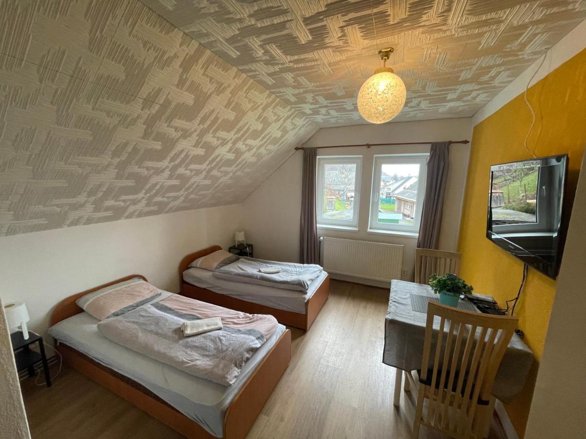 Penzion Ad0Lfovice Jeseník Buitenkant foto