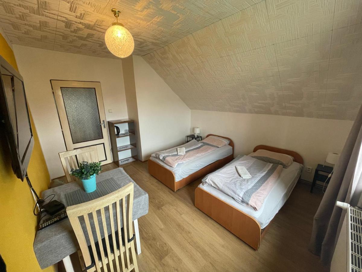 Penzion Ad0Lfovice Jeseník Buitenkant foto